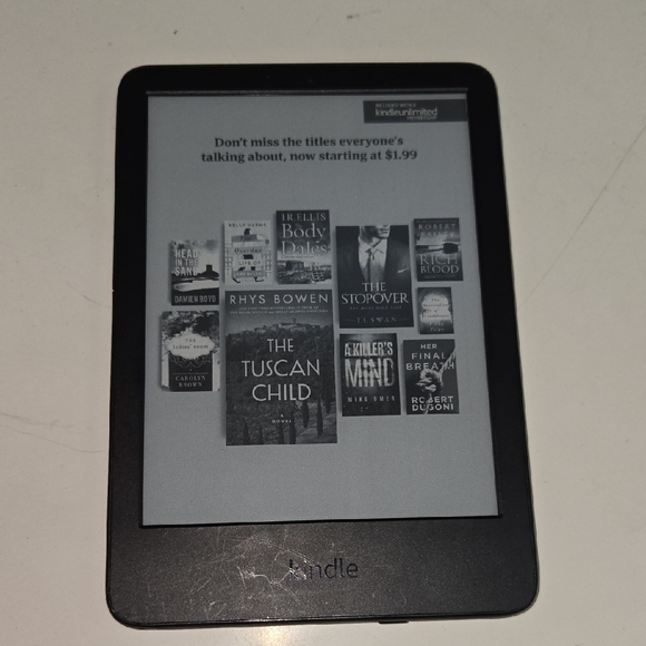 Black Kindle E-Reader 2022 Model - Picture 1 of 7